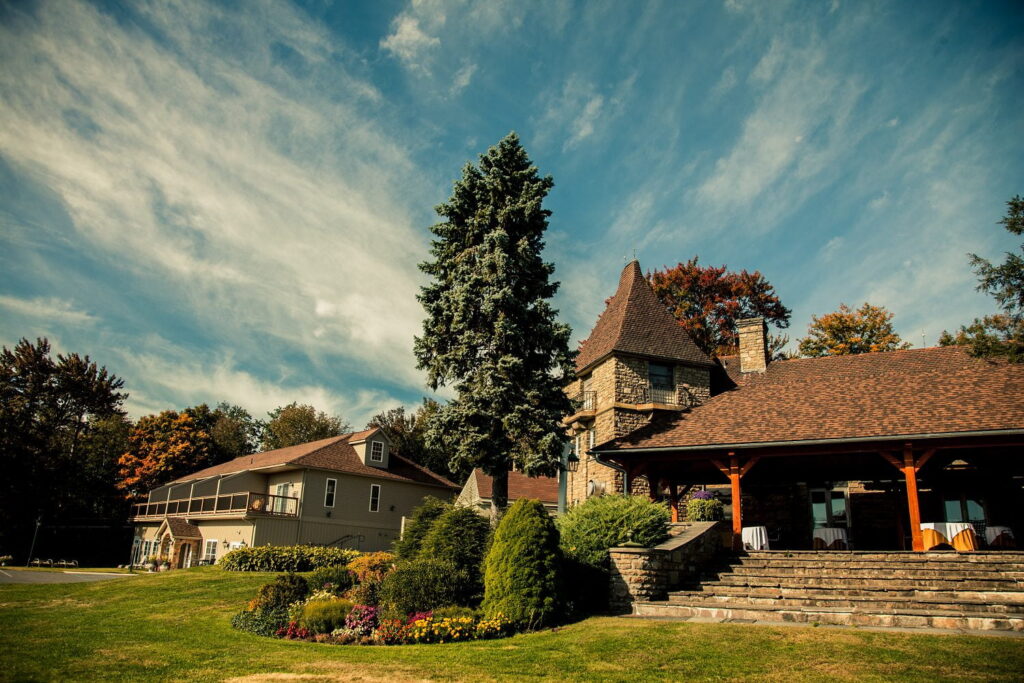 French Manor Inn Honeymoon Resorts Poconos