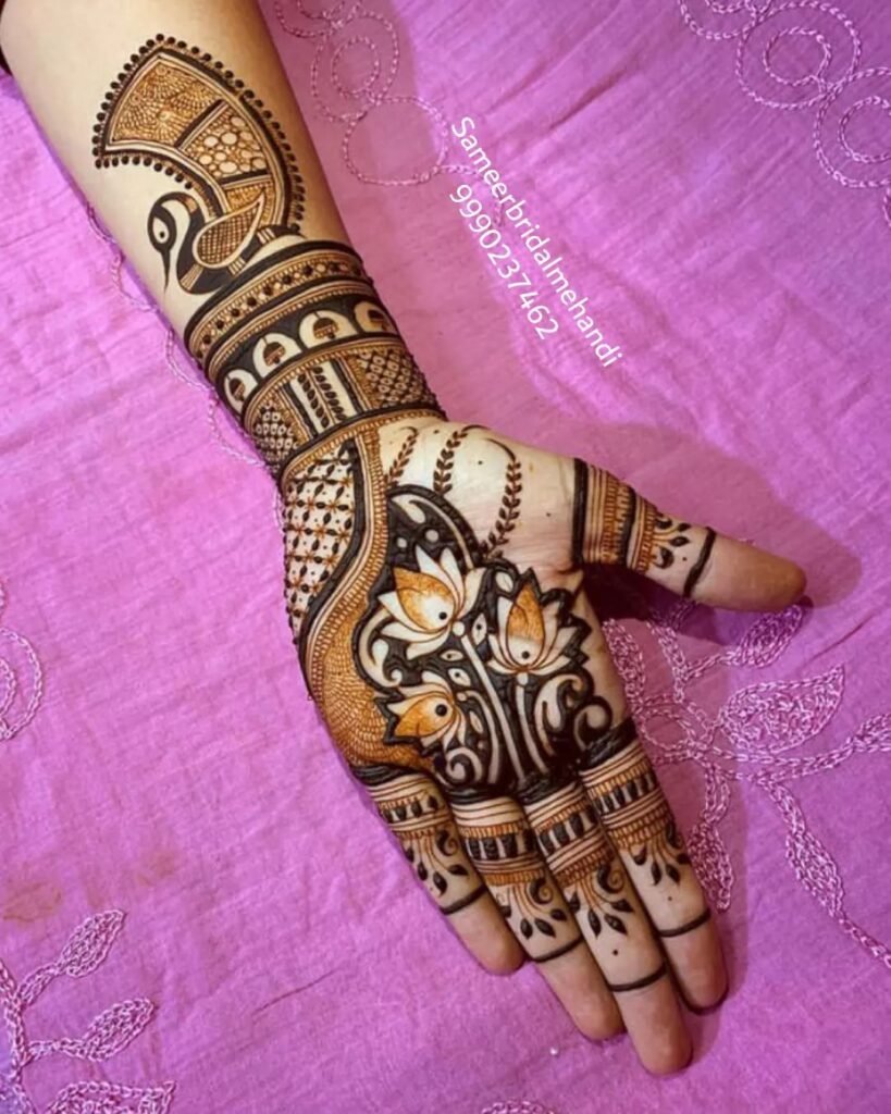 Modern Karva Chauth Mehndi