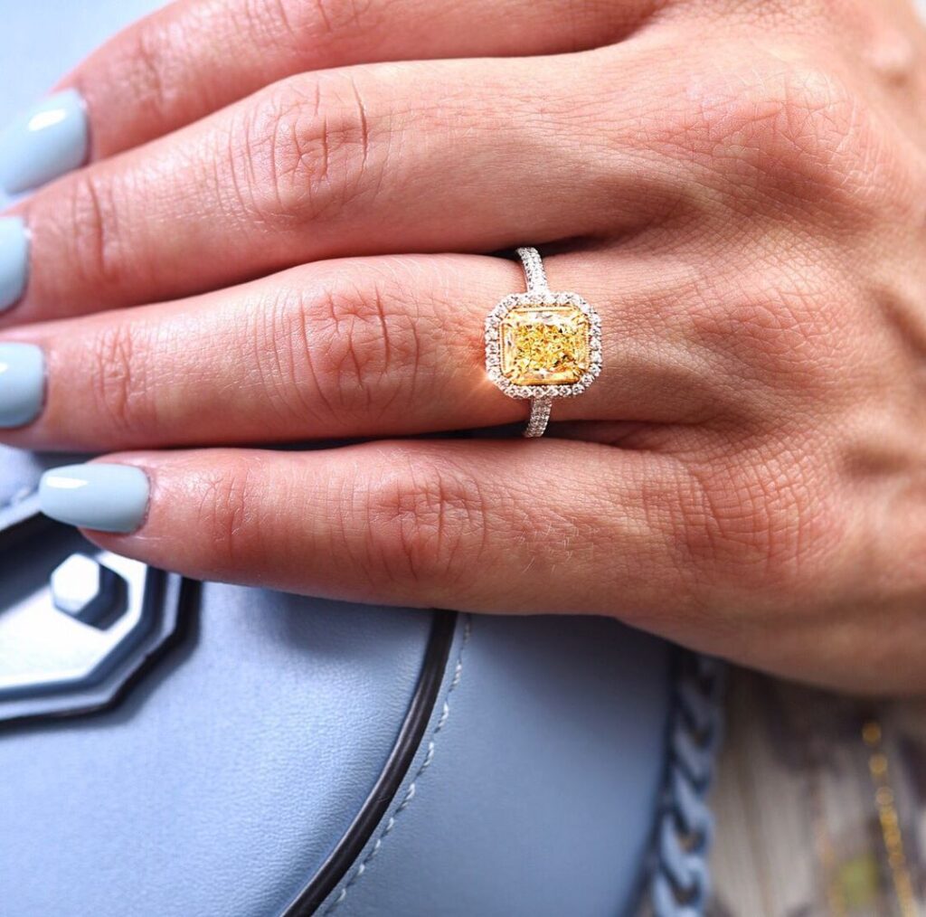 Yellow Diamond Engagement Rings Emerald Cu