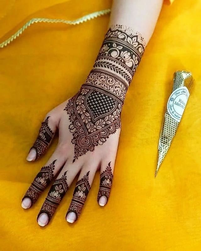 Karva Chauth Mehndi Designs