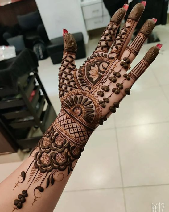 Modern Karwa Chauth Mehndi Designs