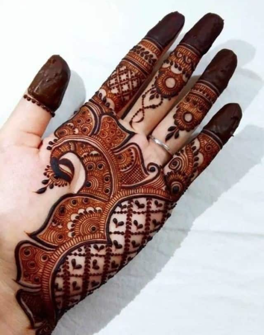 Modern Karwa Chauth Mehndi Designs