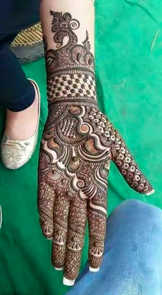 Karva Chauth Mehndi Designs