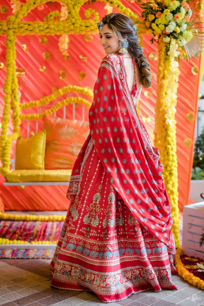 Pick the Perfect Lehenga Back Design for Any Occasion - To Near Me