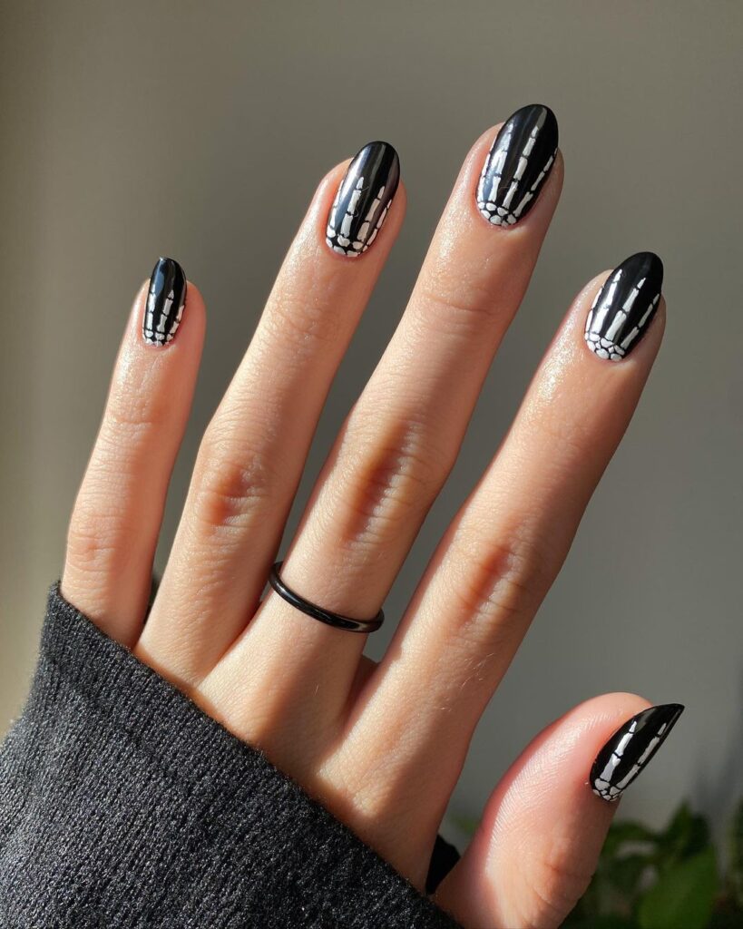 Halloween Acrylic Nails Ideas