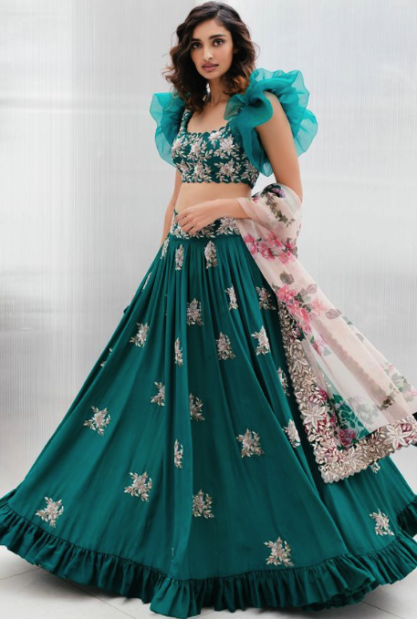 40 Best Collection of Lehenga Blouse Designs in Fashion World