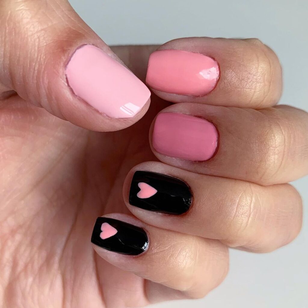 Valentine's Day Nails 2023