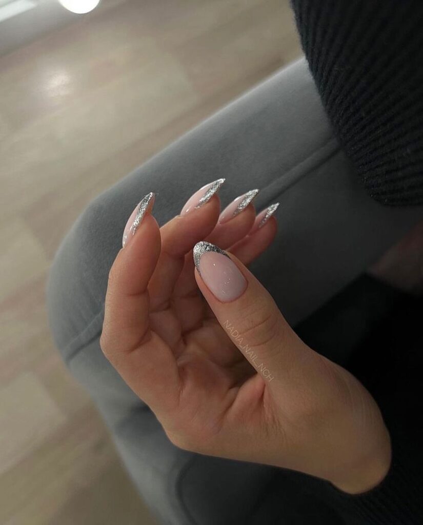 Short French Tip Nails