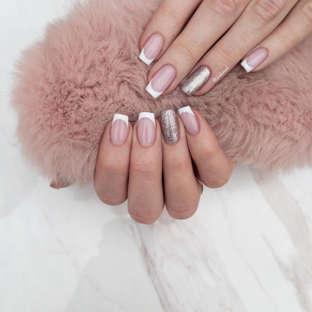 French Tip Nails With Glitter