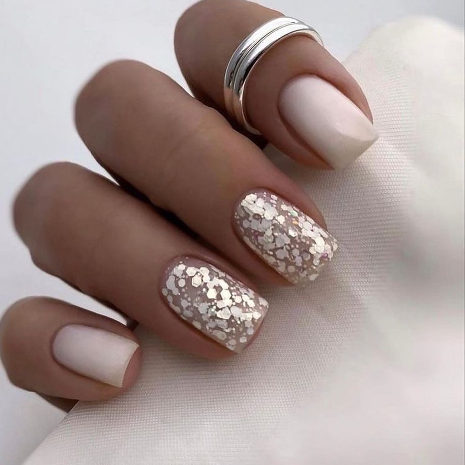 Nude Nails Design