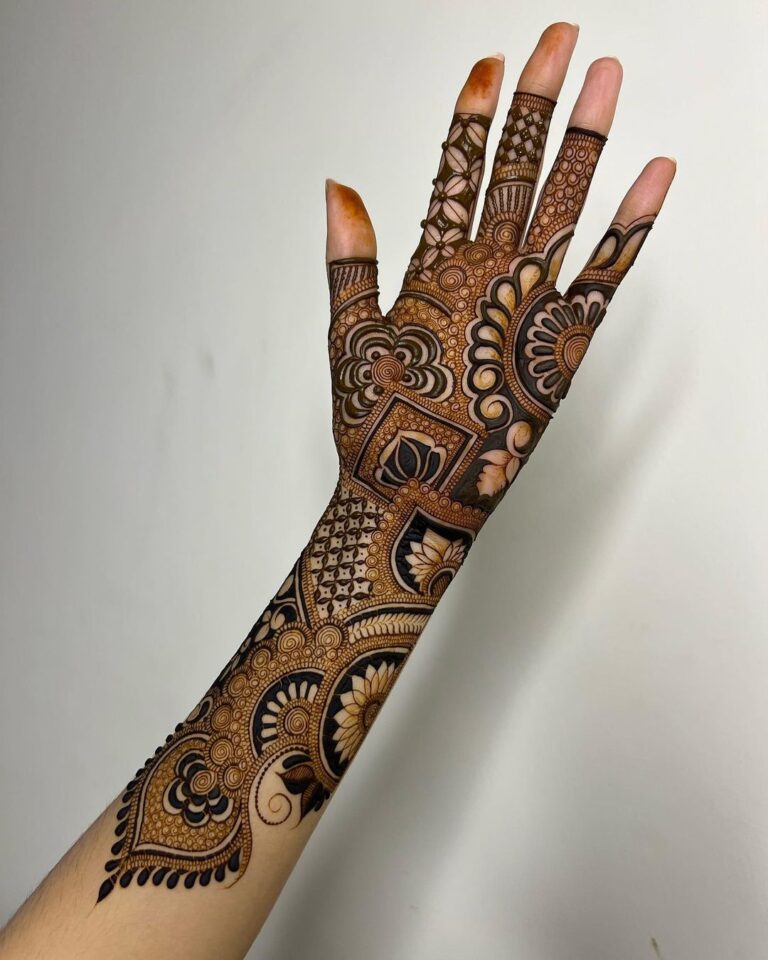 125 Front Hand Mehndi Design Ideas To Fall In Love With! - Wedbook