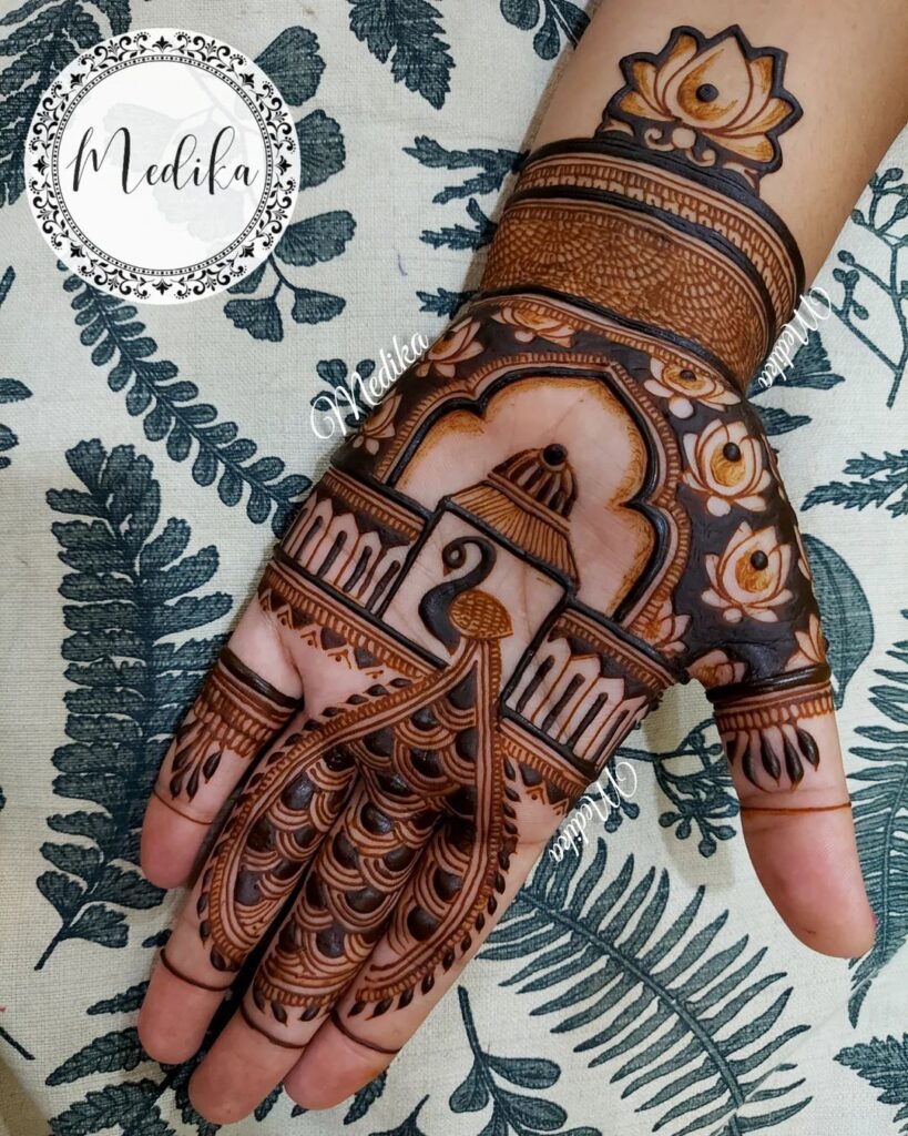 Front Hand Mehndi Design Stylish