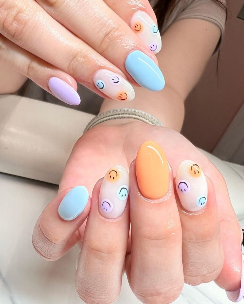 Smiley Face Nail Design