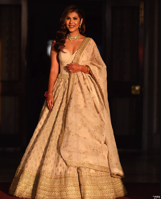 White Lehenga Bridal Look