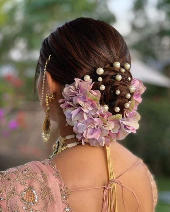 Hair Accessories With Pearls