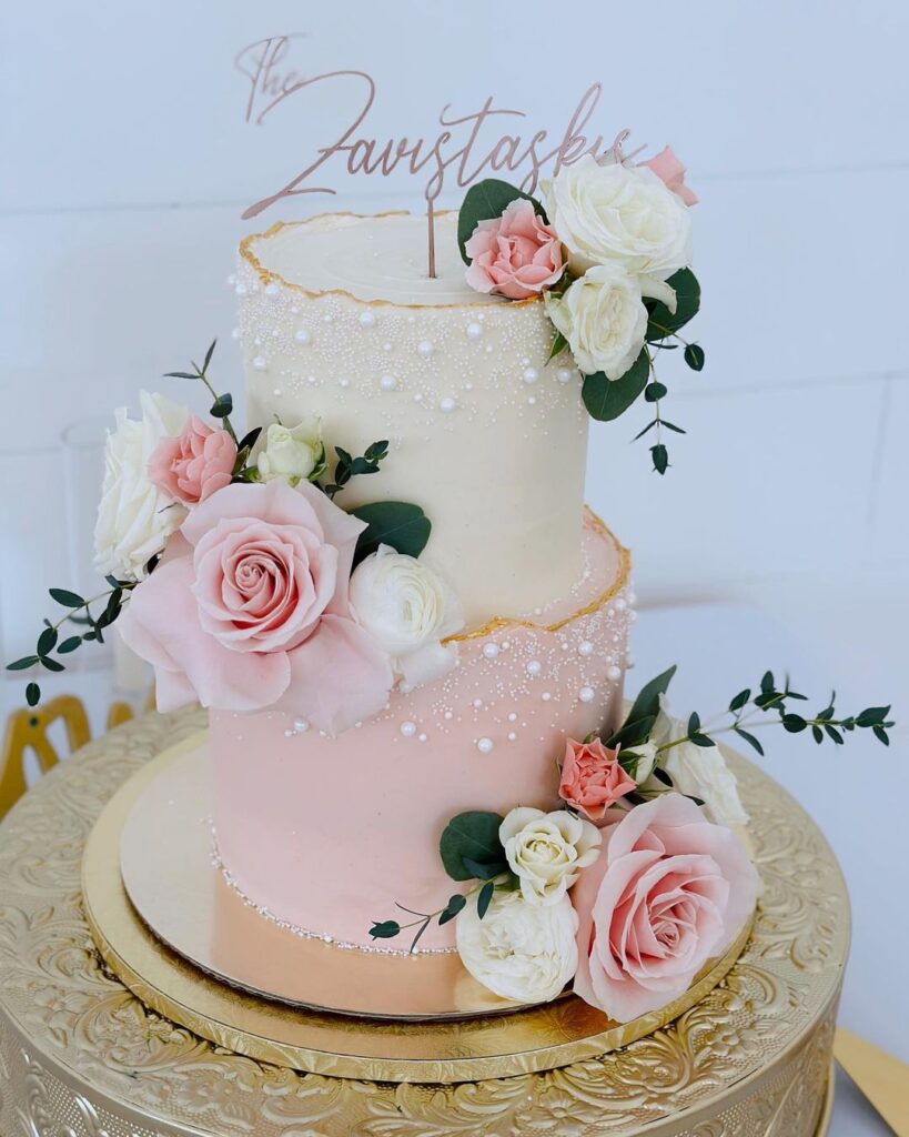 Wedding Cake With Pearls