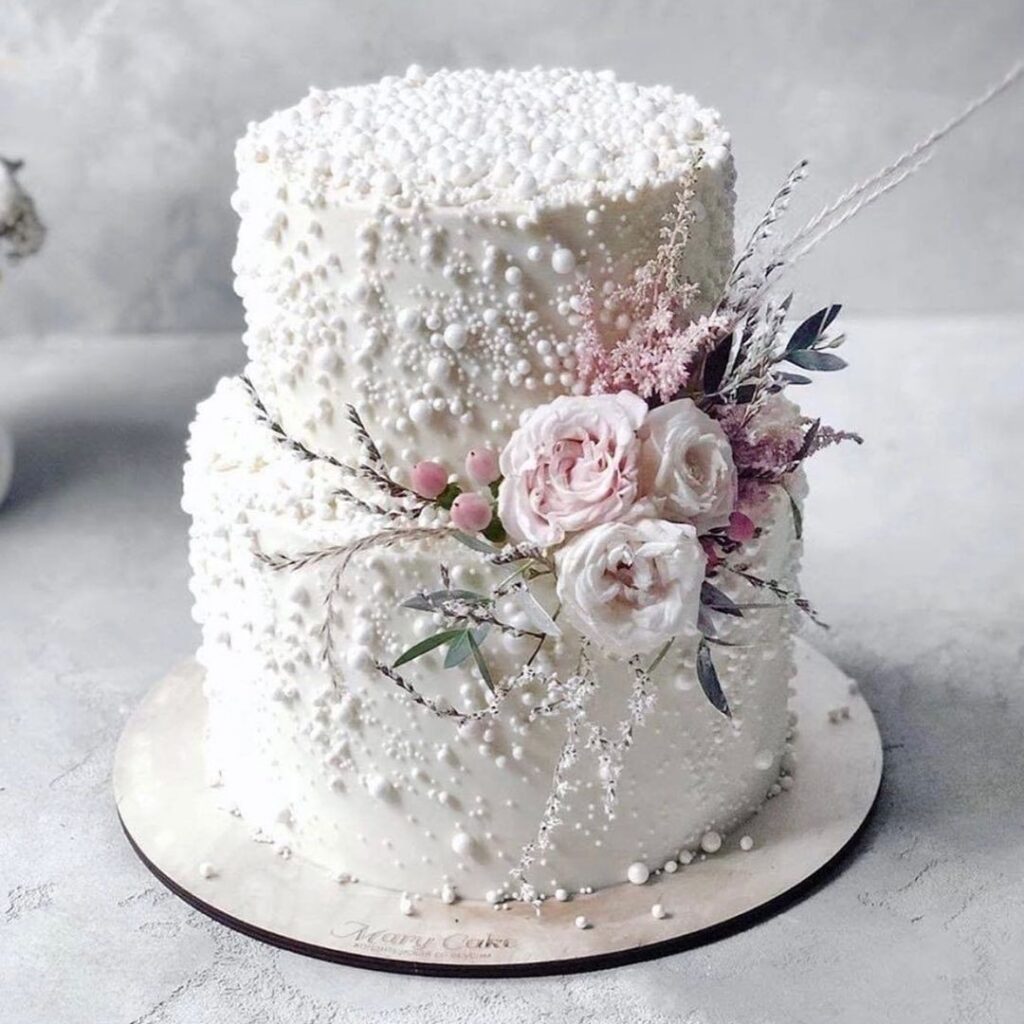 30th Pearl Wedding Cake Design