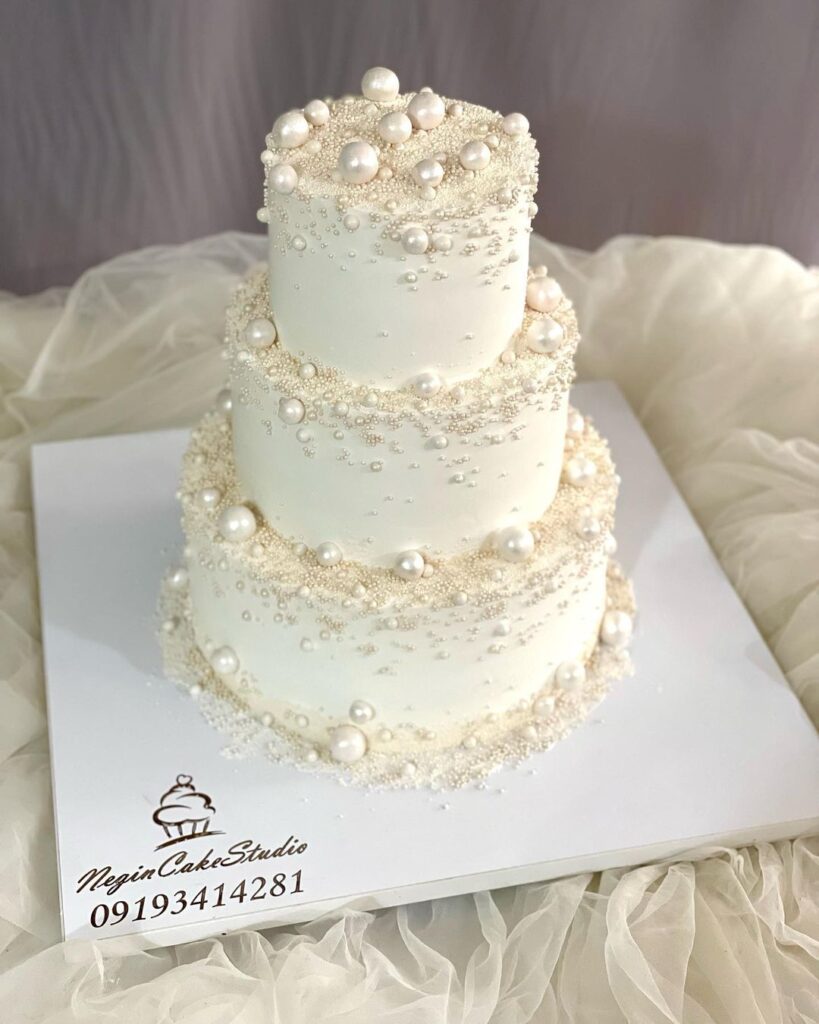 Diamond & Pearl Wedding Cake