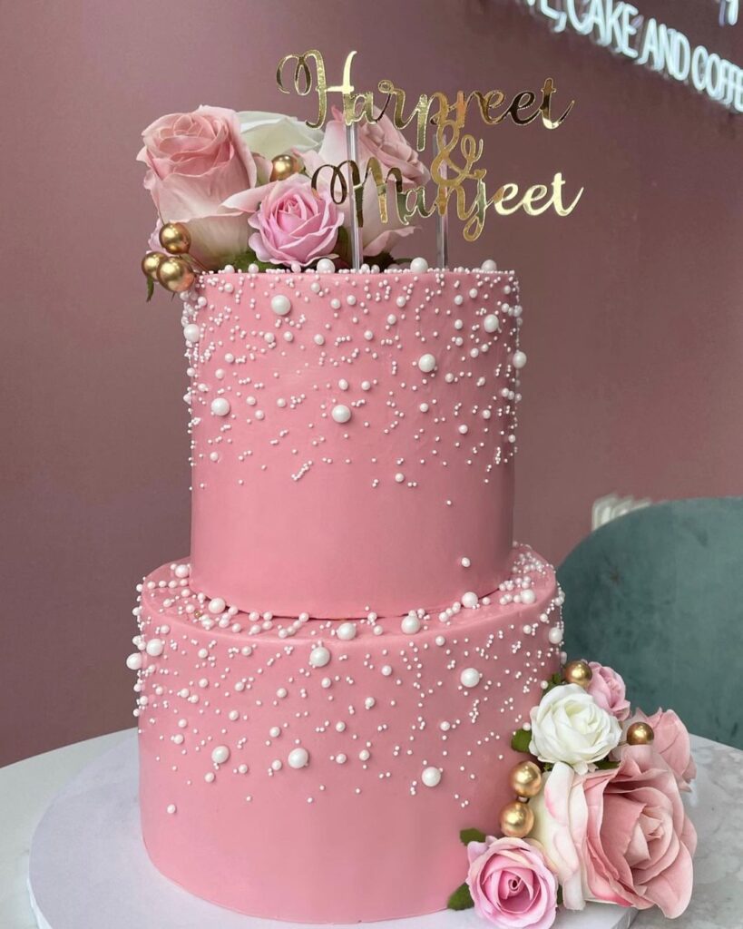 Pearl And Lace Wedding Cake