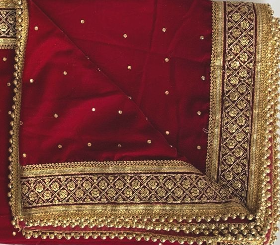 Dupatta With Pearls