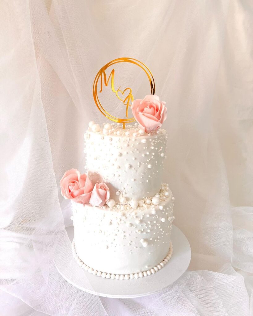 Pearl And Lace Wedding Cake