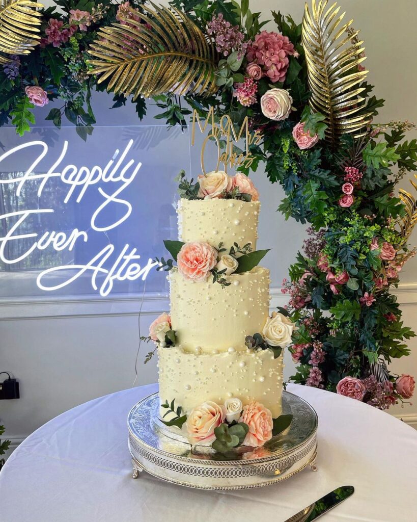 Pearl Wedding Cake