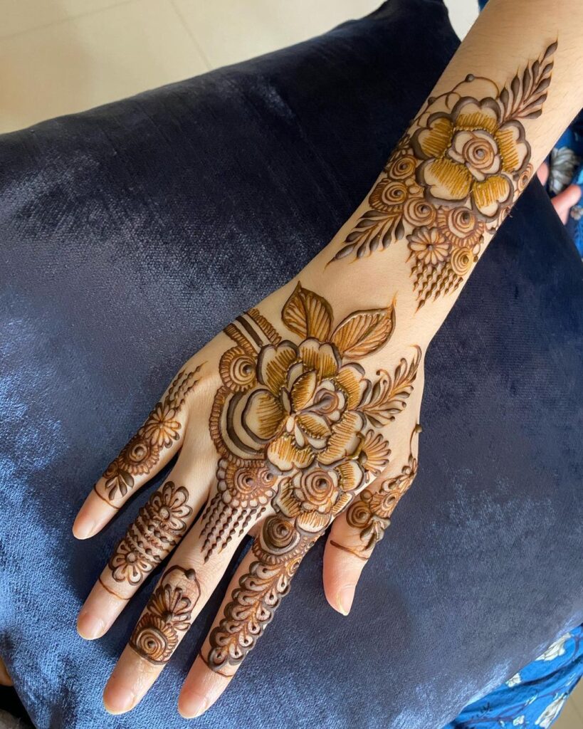 Small Mehndi Design For Beginners