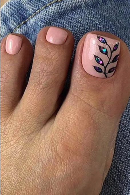 White Summer Toe Nail Designs